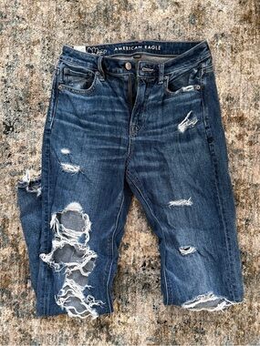 American Eagle Outfitters Women's Distressed Dark Blue Denim Jeans